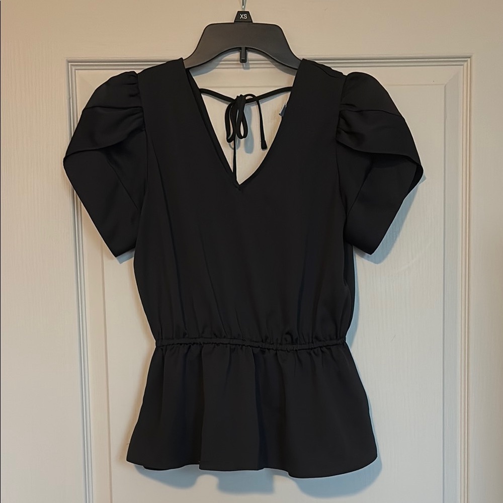 Elegant Black Puff Sleeve Top